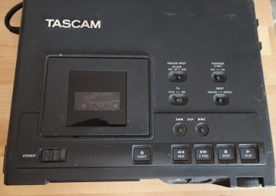 1995 Tascam Digital Audio Tape Recorder DA-P1 - 4a433589 0bd7 434c bed8 cb2cbceae770